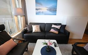 Oslo City Center 3 Bedrooms Apartment, Mandalls Gate 12